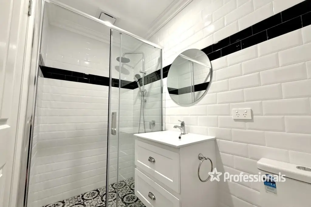 Ermington duplex – powder room